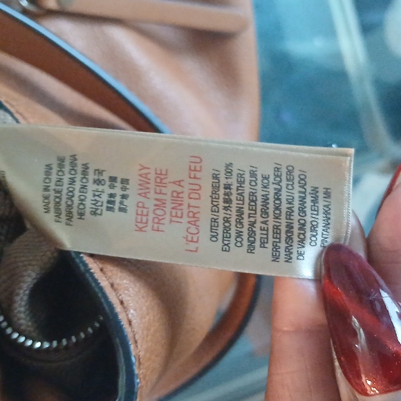 Burberry Brown Leather Shoulder Bag - Picture 13 of 13